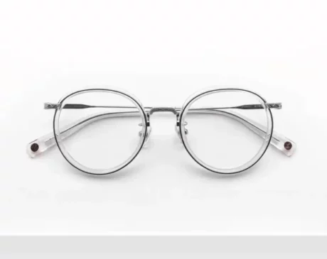 Kacamata untuk Wajah Kotak Berhijab