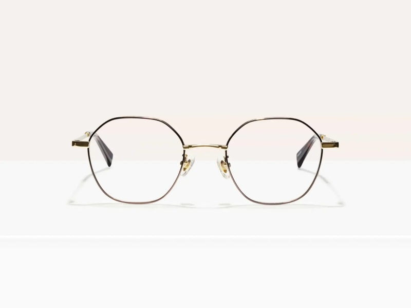 7 Rekomendasi Kacamata untuk Wajah Kecil