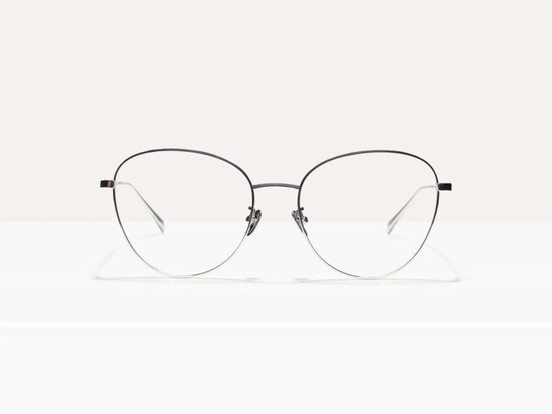 Model Kacamata untuk Wajah Bulat Berjilbab